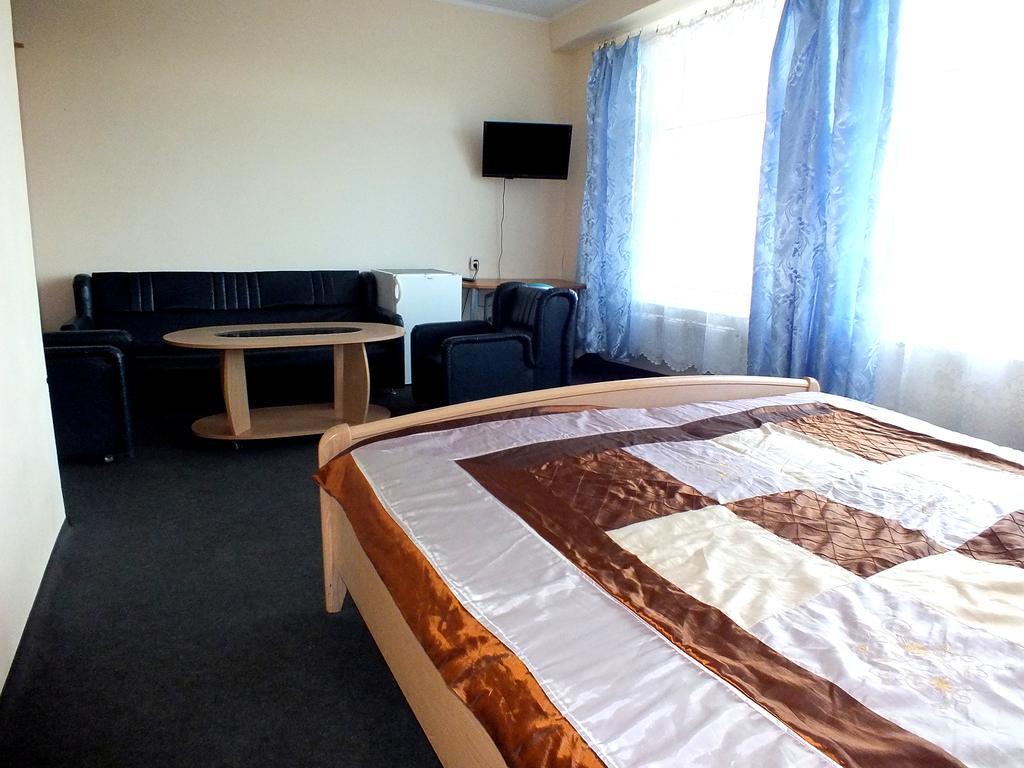 Motelis Jonuciai Garliava Quarto foto